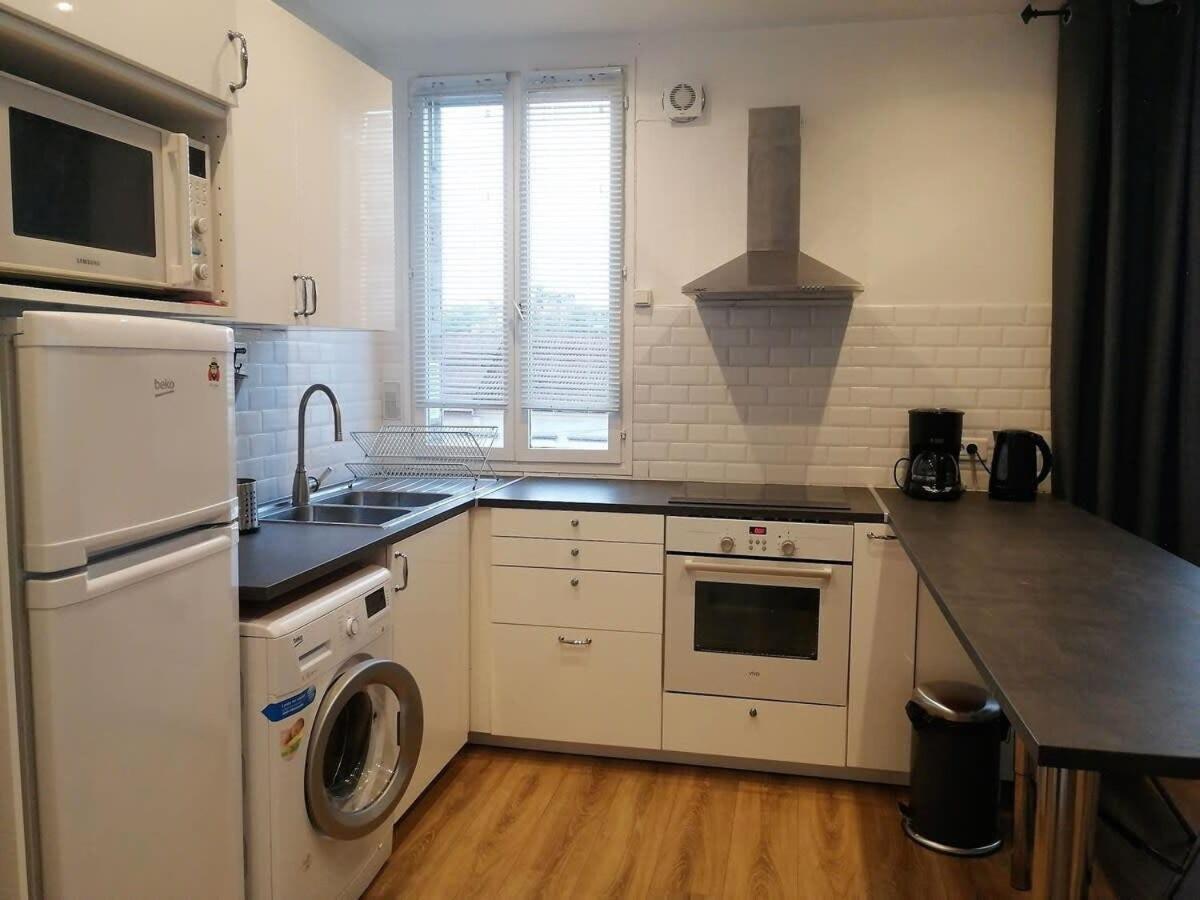 Neuilly Sweet Home - Proche Paris Disney Buitenkant foto